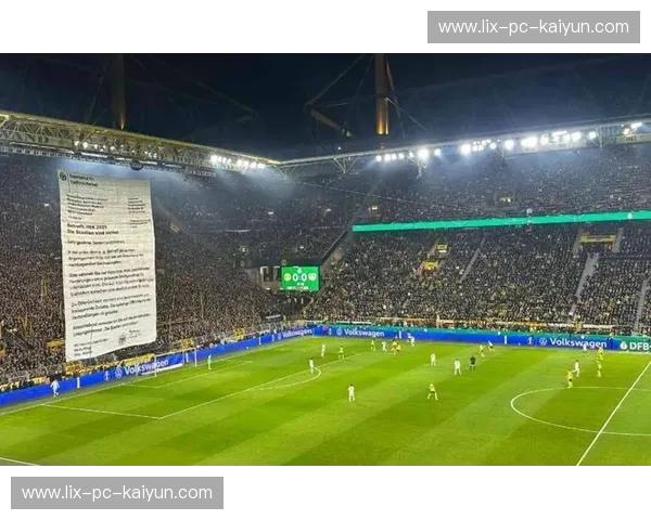 北境炉火与霓虹幻影：当郎斯遇上巴黎圣日耳曼，这是一场足球的灵魂博弈