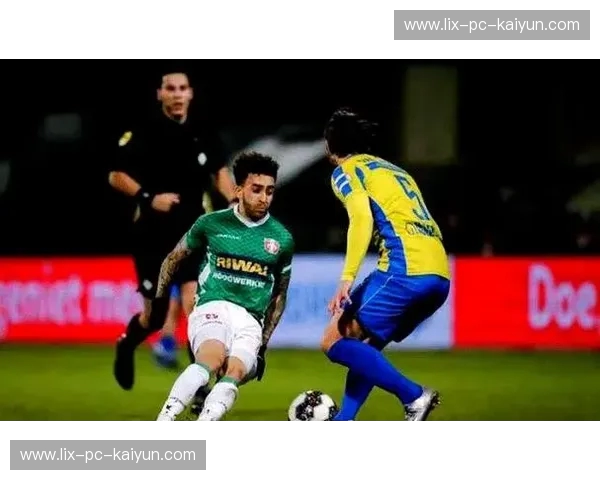 绿茵未来之战：当阿贾克斯天才遇上多德勒支的硬骨头，谁才是荷乙的搅局者？